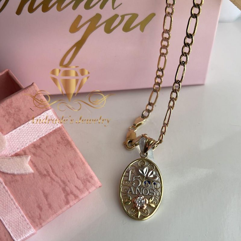 Dije (2.3gr) y medalla de quinceañera