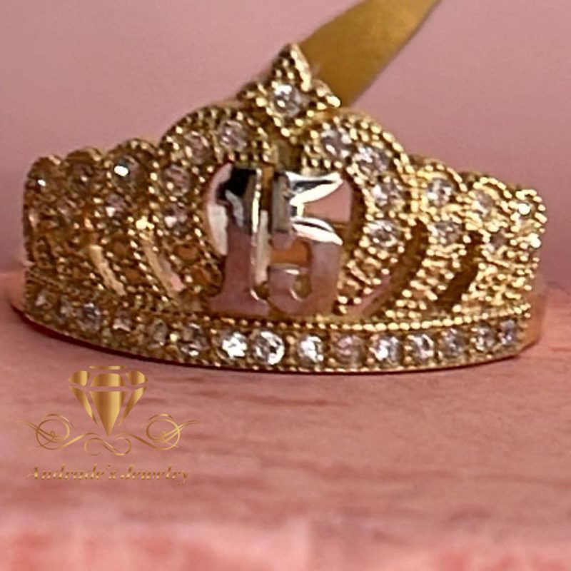 Anillo de quinceañera
