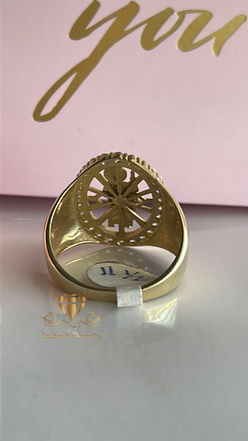 Anillo para caballero oro amarillo piedras blancas