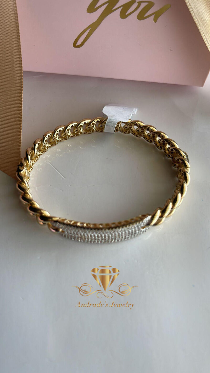 Brazalete oro amarillo con piedra blancas