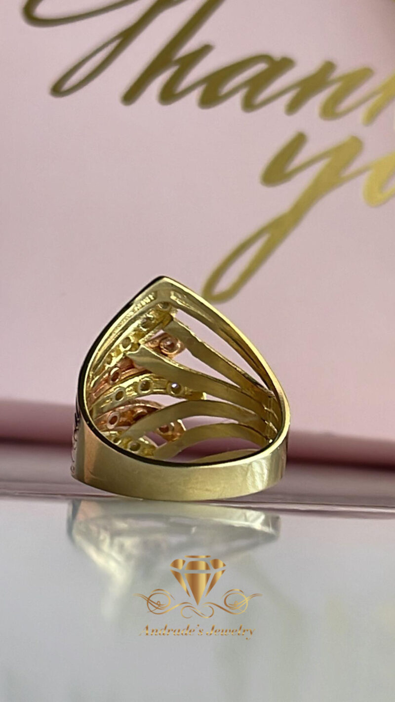 Anillo tres oros 7.5 gramos